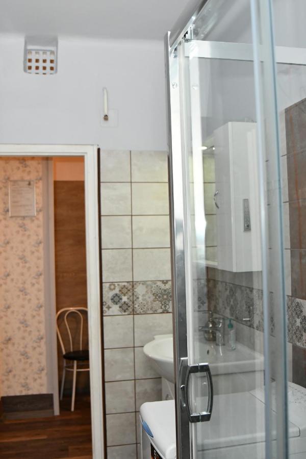 Habos Isler 16 Apartamento *